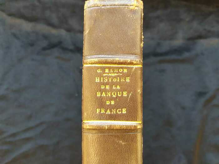 Книга «Histoire de la Banque de France» с автографом Габриэль Рамона